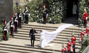O kraljevskom venčanju princa Harija i Megan Markl ceo svet je brujao, a ova njena slika iz mladosti DANAS JE PODIGLA PRAŠINU (FOTO)