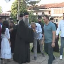 OČI REGIONA UPRTE U GRAČANICU! Patrijarh Porfirije stigao na KOSOVO, sutra arhijerejska služba u manastiru (VIDEO)
