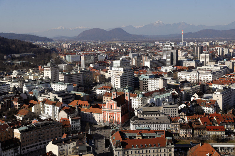 OECD predviđa pad slovenačke privrede od 7,8 odsto