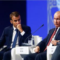 OGLASILI SE PARIZ I MOSKVA: Putin i Makron pozvali na prekid vatre u Karabahu