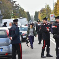 OKONČANA TALAČKA KRIZA U ITALIJI: Uhapšen muškarac koji je držao taoce u pošti