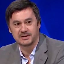 OMAKLO MU SE U PROGRAMU UŽIVO: Rade Bogdanović izvređao raspale komšije (VIDEO)