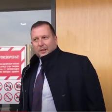 ON ĆE ZASTUPATI MIKU ALEKSIĆA: Advokat Jakovljević ispred suda, poručio je samo jedno (VIDEO)