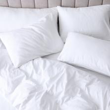 OPASNO je spavati u posteljini BELE BOJE? Stručnjaci otkrili zašto loše utiče na san