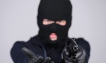 OPLjAČKANA RAJFAJZEN BANKA: Naoružani i maskirani razbojnici oteli nepoznatu količinu novca