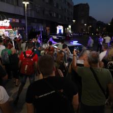 OPOZICIONARI PORUČUJU BLOKADERIMA U ZAJEČARU: Jako ste se neozbiljno poneli što ste proglasili pobedu sa pola prebrojanih glasova! (FOTO)