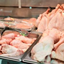 OPREZ - piletina u deset supermarketa ima ove crne fleke opasne po zdravlje: Evo kako da prepoznate meso