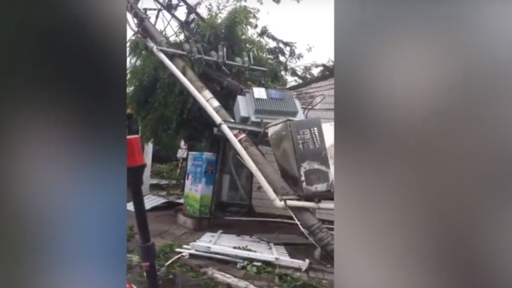 OSMORO ljudi IZGUBILO je život u stravičnoj oluji! (FOTO + VIDEO)