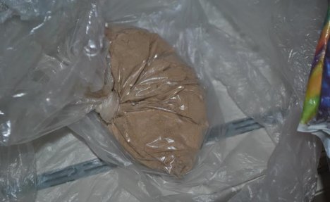 OTKRIVEN U CENTRU BEOGRADA: Kod maloletnika u torbi pronašeno pola kilograma heroina