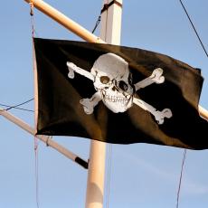 OTMICA U GVINEJSKOM ZALIVU: Pirati napali dva broda i zarobili trojicu Rusa