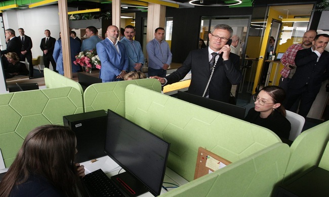 OTVOREN CENTAR ZA INFORMISANjE O PODSTICAJIMA: Brža i jasnija komunikacija sa poljoprivrednicima