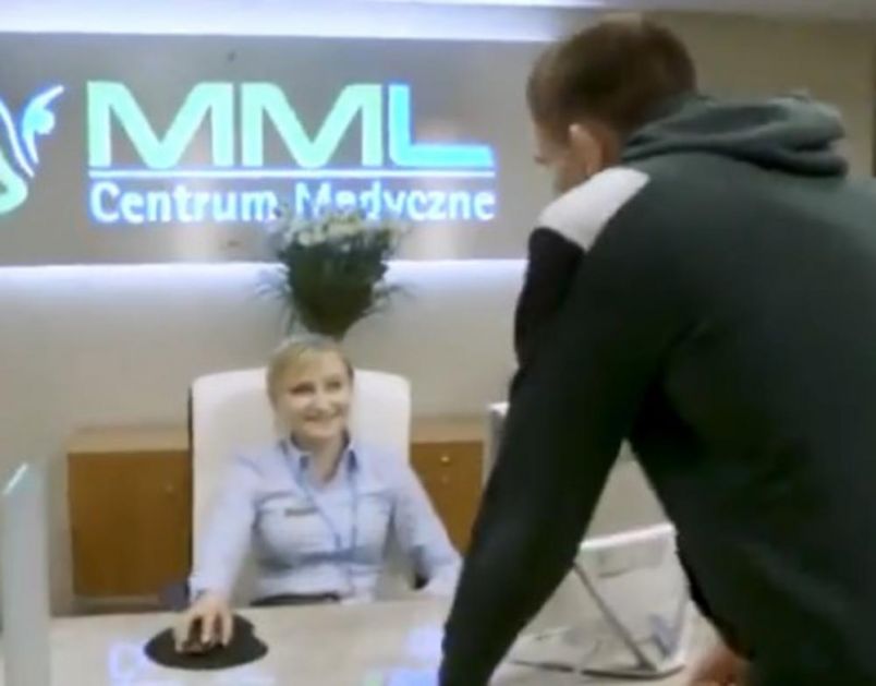 OVO JE BOLESNO! MMA borac je pred meč otišao u bolnicu i uradio nešto što je sve ostavilo u potpunom šoku (VIDEO)