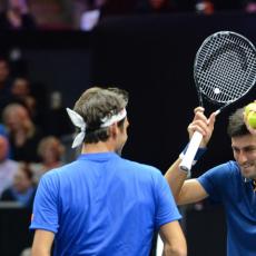 OVO RODŽERU SAMO NOVAK SME DA URADI: Federer je imao ŠTA da mu kaže, ali je Đoković imao spreman odgovor (VIDEO)