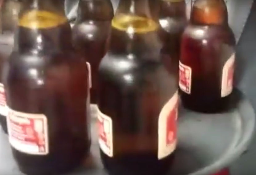 OVO SIGURNO NISTE ZNALI: Zašto su pivske flaše braon boje?