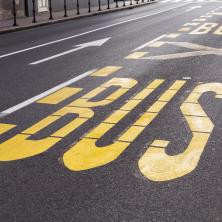 OVO SIGURNO NISTE ZNALI: Žuta traka - da li je baš uvek zabranjena svim vozačima u Beogradu?