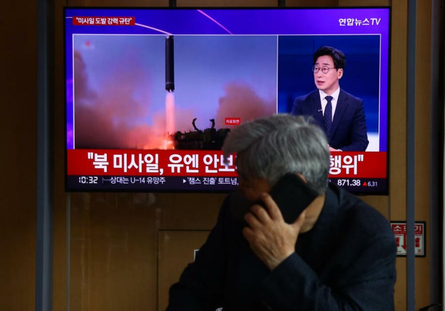 OZBILJNE PROVOKACIJE IZ SEVERNE KOREJE Dan nakon što je Bajden napustio Aziju, Kim Džong Un ispalio tri balističke rakete