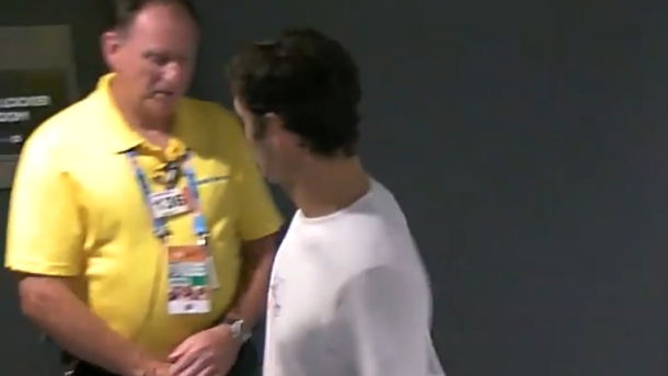 Obezbeđenje zaustavilo Federera: Ne možeš u svlačionicu