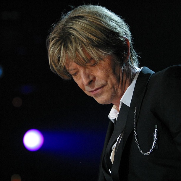 Objavljene dve posthumne pesme Davida Bowiea