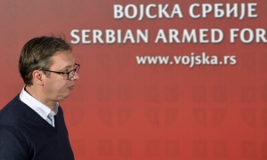 Objavljene nikada do sada viđene fotografije Aleksandra Vučića iz Francuske! (FOTO)