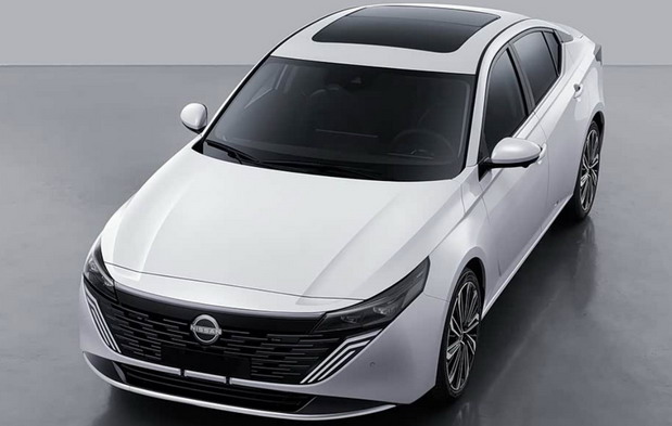Obnovljeni Nissan Teana