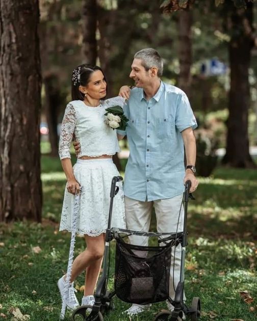 Oboje imaju multipla sklerozu, upoznali se u banji pre 3 godine a sada su presrećni muž i žena (FOTO, VIDEO)