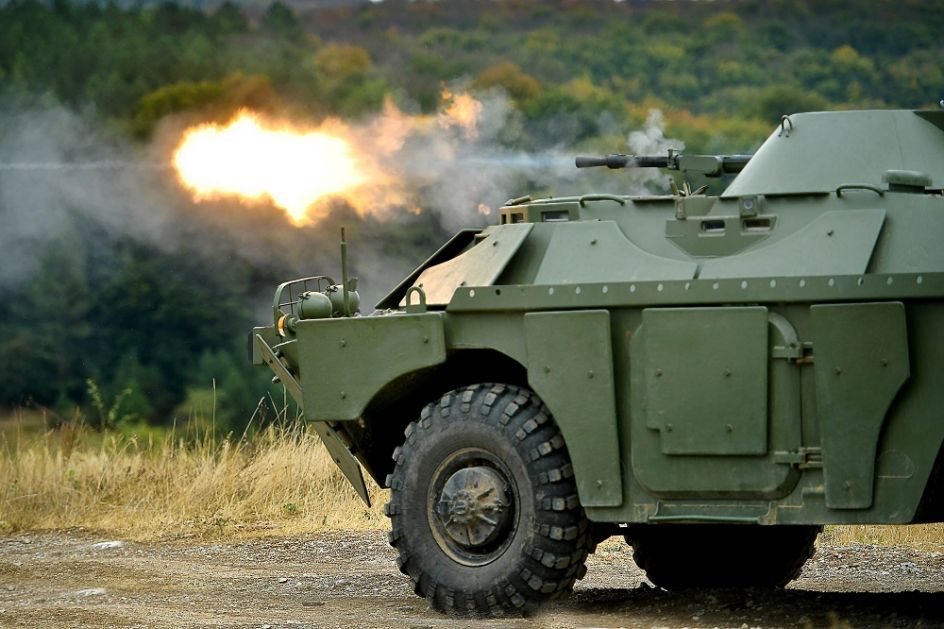 Obuka i gađanje  jedinica Vojske Srbije na ruskim oklopno-izviđačkim vozilima BRDM-2MS
