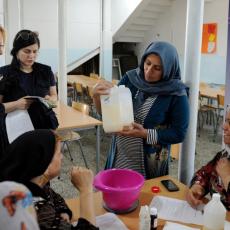 Obuka za bolji život: U Šidu organizovane edukativne radionice za migrante