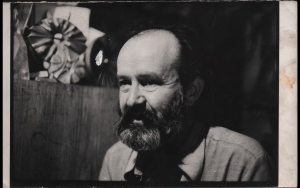 Od NOB-a do popularne kulture: Izložba Vojina Stojnića (1921-2001), vajara, profesora prevodioca i tvorca čuvenog spomenika na Kosmaju