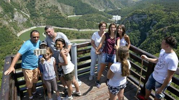 Od januara do maja prepolovljen broj turista u Srbiji