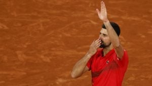 Od „žive legende“ do ignorisanog – slučaj Novak Đoković