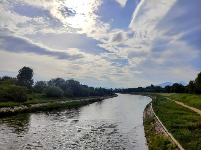 Odakle voda na Zemlji – odgovara niški profesor na predavanju na PMF-u