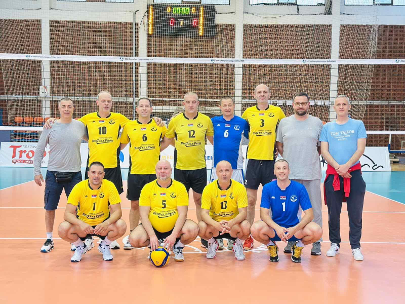 Odbojkaški veterani Vranja uspešni na Međunarodnom turniru u Budvi