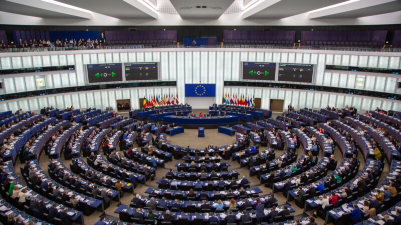 Odbor EP usvojio izveštaj Bilčika o napretku Srbije