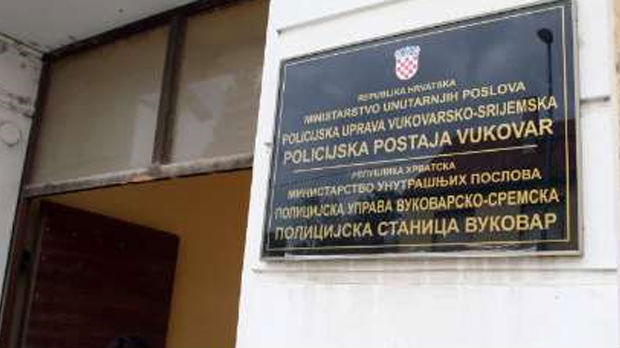 Odbor za nacionalne manjine Hrvatske pozvao Vladu da stavi dvojezične table