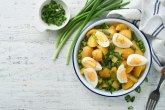 Odlična kao prilog ili samostalno jelo: Salata od krompira i jaja
