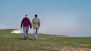 Odluka suda u Hrvatskoj: Istopolni parovi mogu da usvajaju decu