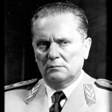 Odlukom odbornika Skupštine prestonice Josip Broz Tito dobija spomen-bistu