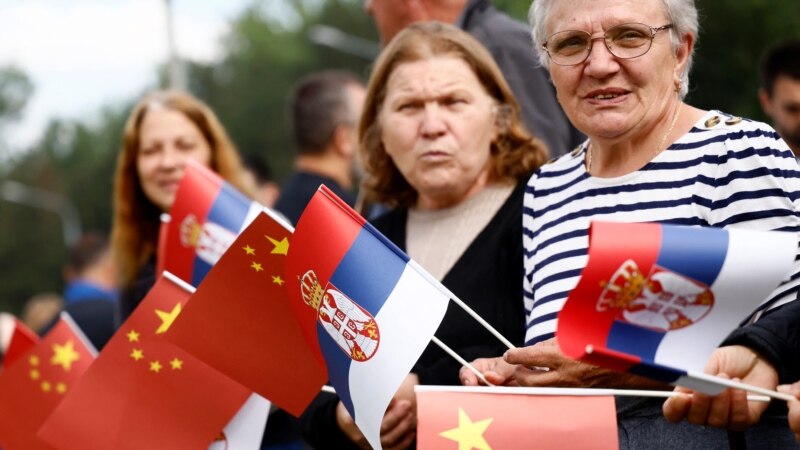 Odnosi Srbije i Kine: Kreditna opasnost, čelično prijateljstvo i diplomatska igra reči