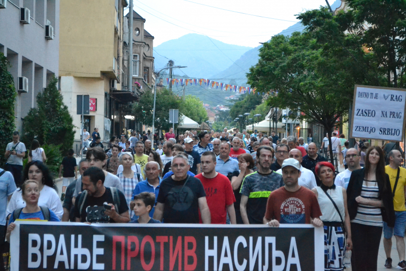 Održan treći protest Vranje protiv nasilja (Foto)
