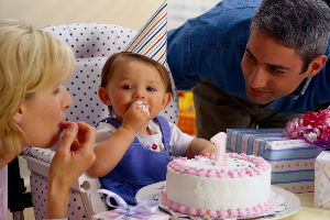 Ogorčena mama poručila: Roditelji, prestanite da od dečijih rođendana pravite fešte!