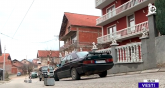 Ogradio deo ulice: Opština uzela, a nije platila VIDEO