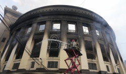 Ogroman požar u Manili uništio istorijsko zdanje centralne pošte
