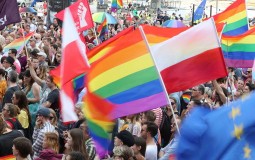 
					Oko 1.000 ljudi u Bjalistoku na skupu protiv atmosfere mržnje u Poljskoj 
					
									