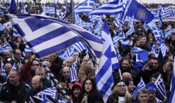Oko 100.000 Grka demonstriralo protiv kompromisa oko imena s Makedonijom
