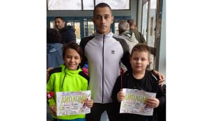 Okružno školsko prvenstvo u plivanju: Odlični rezultati braće Štetin iz Opova