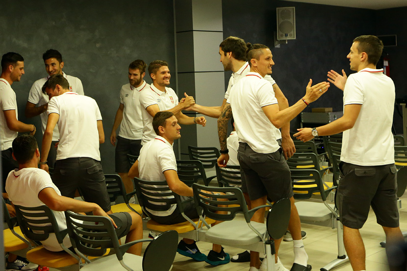 Okupili se “orlovi” a Bane Ivanović poručuje: Svaka čast Olimpijcima, ali ne treba nam ta euforija! (FOTO)