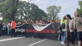 Olenik o cilju političkog skupa: Protest je za Srbiju u NATO, ako ne milom, onda silom VIDEO