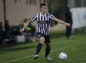 On će biti “konkurencija” Dijabateu: Partizan prekomandovao Jevremovića u prvi tim!