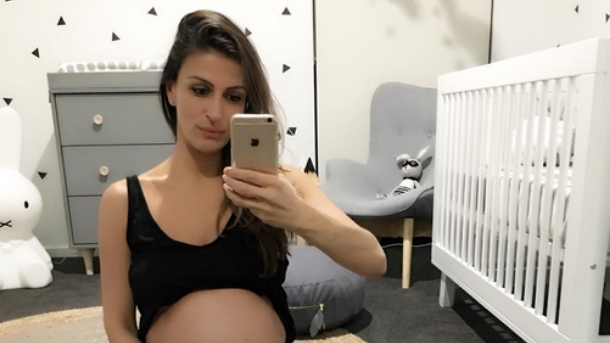 Ona boksuje u devetom mesecu trudnoće (VIDEO)