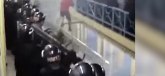 Opasan kriminalac zapalio zatvor i prebio policajca: Kamera sve zabeležila VIDEO